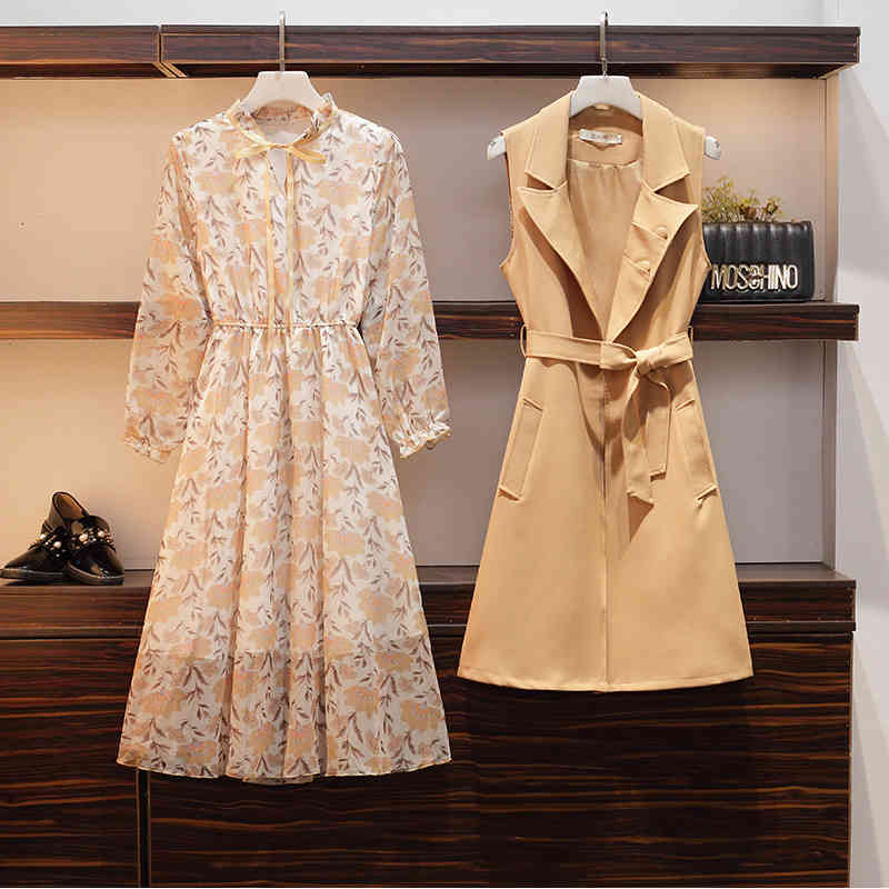 Casual Dresses Female office set , plus size, high quality, dress, fall, floral pattern, dress and vest, jackets, two pieces, fashion 1EJ1, 1# shoe box
Casual Dresses Female office set , plus size, high quality, dress, fall, floral pattern, dress and vest, jackets, two pieces, fashion 1EJ1, 1# shoe box