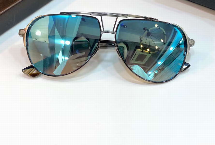 Vintage Pilot Sunglasses Pailal Titanium Silver Frame Blue Mirror Lens Men LUX Glasses UV400 Protection Eyewear with Box
Vintage Pilot Sunglasses Pailal Titanium Silver Frame Blue Mirror Lens Men LUX Glasses UV400 Protection Eyewear with Box