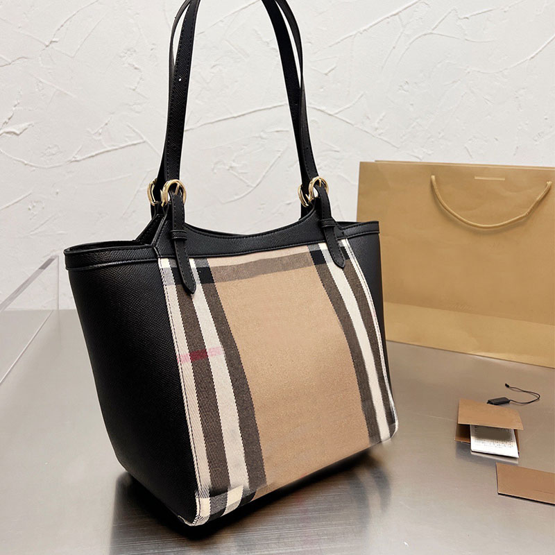 Women Handbag Classic Temperament Shopping Bag Tote Handbags High Quality Cowhide Leather Bag Tartan Stripes Shoulder Back Pouch, With box 
Women Handbag Classic Temperament Shopping Bag Tote Handbags High Quality Cowhide Leather Bag Tartan Stripes Shoulder Back Pouch, With box