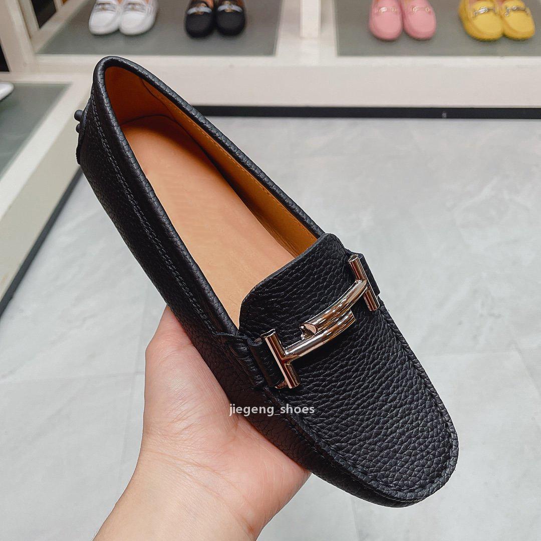 Top quality Luxury designer sneakers women shoes Ladies classic beanie shoes, water dyed cowhide Glitter leather are US35-40, As picture 1
Top quality Luxury designer sneakers women shoes Ladies classic beanie shoes, water dyed cowhide Glitter leather are US35-40, As picture 1