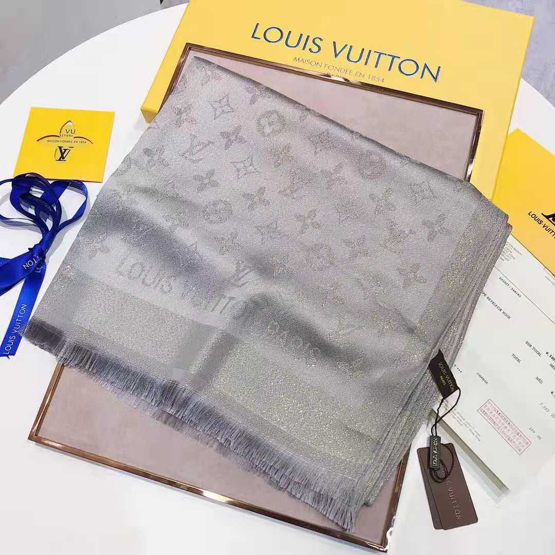 Silk Scarf 4 Seasons Pashmina Scarf Leaf Clover Fashion woman Shawl Scarves Size about 180x70cm
Silk Scarf 4 Seasons Pashmina Scarf Leaf Clover Fashion woman Shawl Scarves Size about 180x70cm