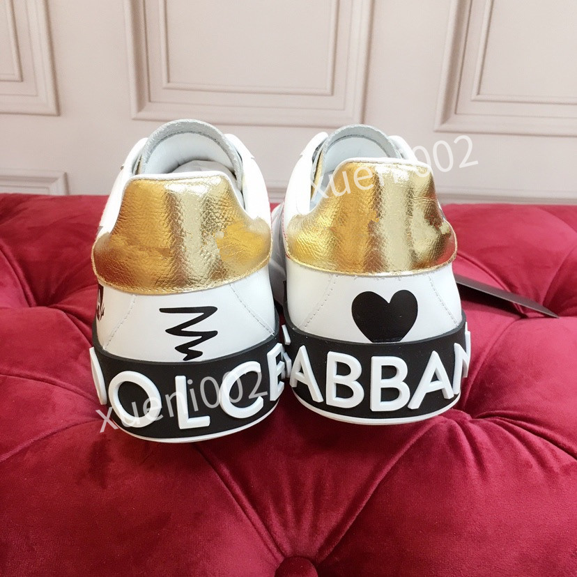 Mens sock Casual shoes boots Platform women Sneakers cushion speed trainer Triple White Classic with Lace jogging walking outdoor size 34-45 hc191007, 08
Mens sock Casual shoes boots Platform women Sneakers cushion speed trainer Triple White Classic with Lace jogging walking outdoor size 34-45 hc191007, 08