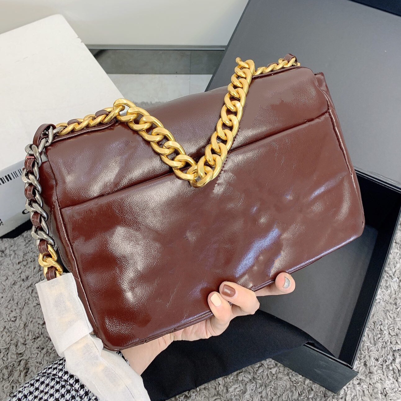 Top Quality Sheepskin Crossbody Bag Women Luxurys Designers Shoulder 8Women Tote Purses Brown Leather Clutch Fashion Colors, 11111
Top Quality Sheepskin Crossbody Bag Women Luxurys Designers Shoulder 8Women Tote Purses Brown Leather Clutch Fashion Colors, 11111