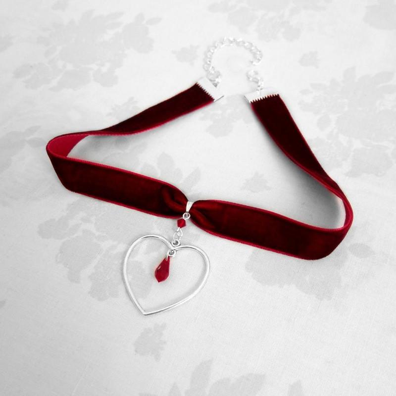 Chokers Fashion Gothic Black Red Heart Velvet Ring Choker Necklace Jewelry Women Gift
Chokers Fashion Gothic Black Red Heart Velvet Ring Choker Necklace Jewelry Women Gift