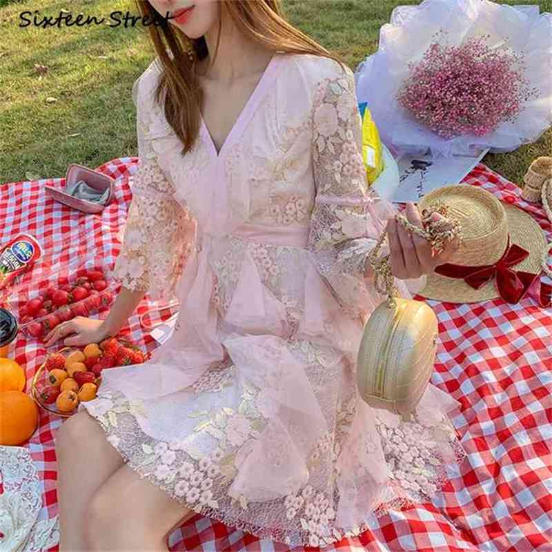Pink Mesh Embroidery Woman'S Dress V-neck Runway Design Bodycon Female High Waist Party es Woman Luxury Clothing 210603, Gray
Pink Mesh Embroidery Woman'S Dress V-neck Runway Design Bodycon Female High Waist Party es Woman Luxury Clothing 210603, Gray