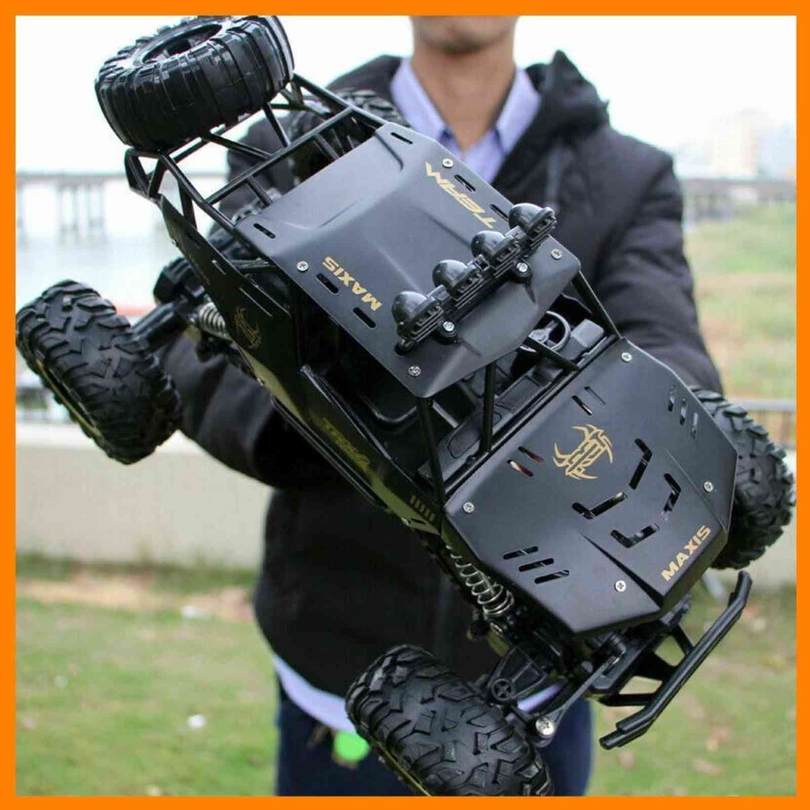 RC Car 1:12 37CM 4WD 2.4G radio remote control car toy high speed truck off-road children's toys 211027
RC Car 1:12 37CM 4WD 2.4G radio remote control car toy high speed truck off-road children's toys 211027