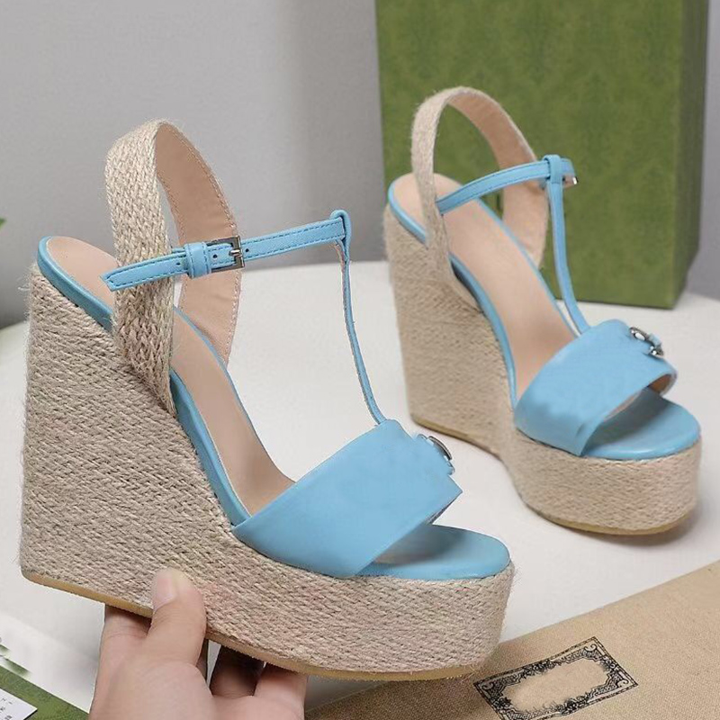 Luxury high grade womens sandals soft Genuine leather slope heel fashion patchwork shoe 13CM heels quality women Party sandal factory shoes 35-41 with box, Blue
Luxury high grade womens sandals soft Genuine leather slope heel fashion patchwork shoe 13CM heels quality women Party sandal factory shoes 35-41 with box, Blue