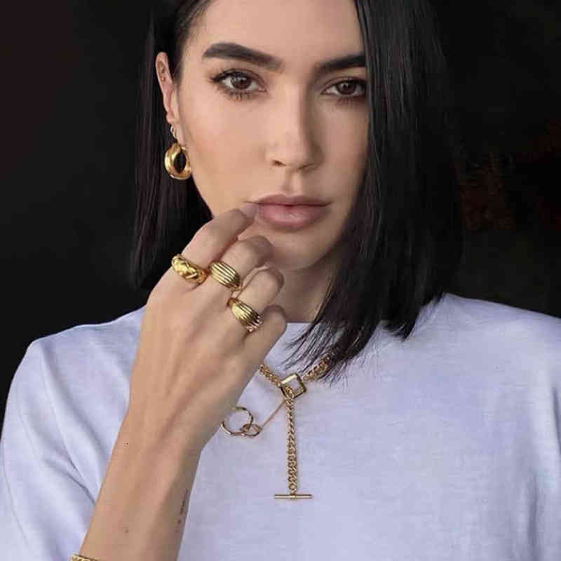 Charm Bracelets 56 with Exaggerated and Fashionable Thick Chain All Metal Interlocking Square Ins Cool Style Bracelet