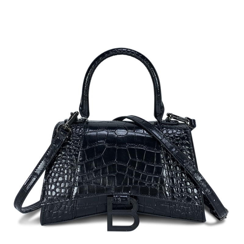 Luxury designer Crossbody Shoulder Backpack Handbags Tote bag Bags Handbags Wallet Purse Online Store Black hourglass popular fashion messen
Luxury designer Crossbody Shoulder Backpack Handbags Tote bag Bags Handbags Wallet Purse Online Store Black hourglass popular fashion messen