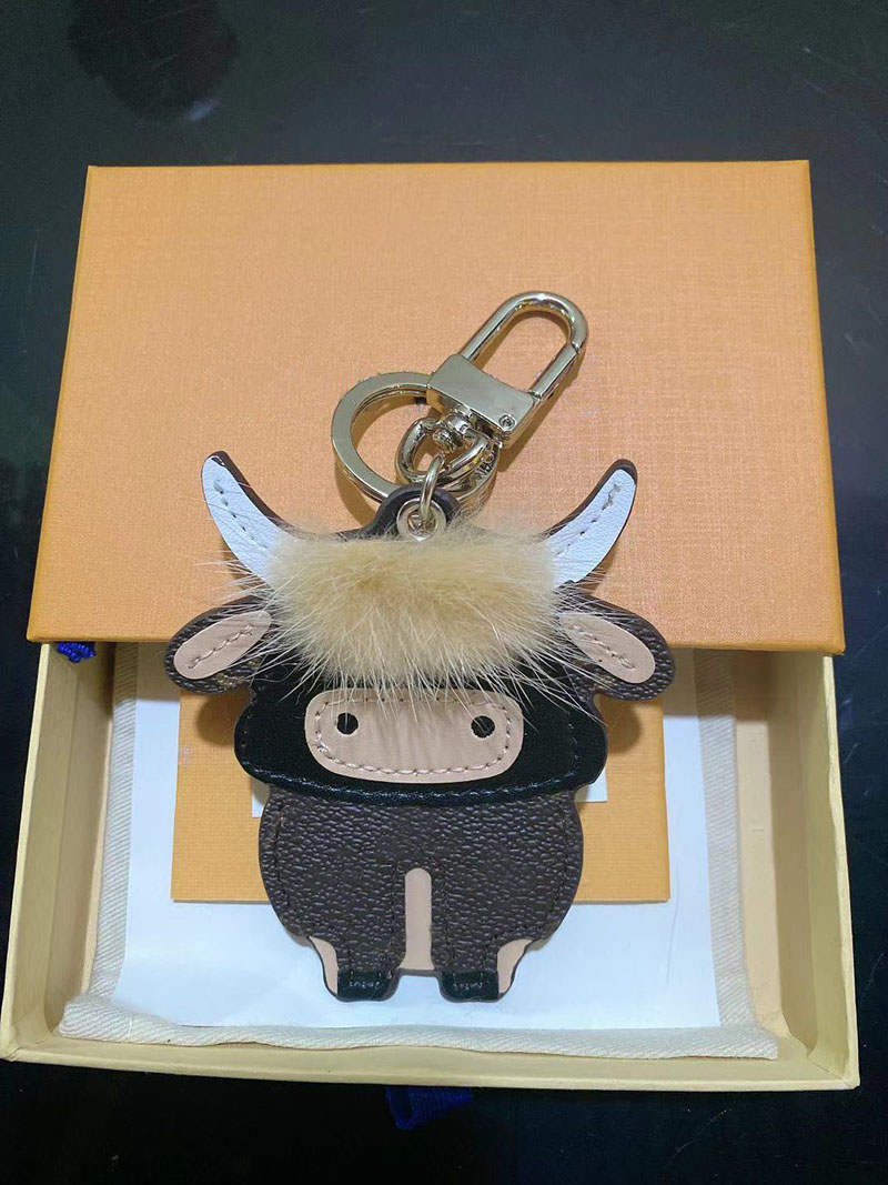 Fashion Keychain High Qualtiy Keys Ring Holder Brand Designer Key Chain Porte Clef Gift Men Women Car Bag Keychains with box
Fashion Keychain High Qualtiy Keys Ring Holder Brand Designer Key Chain Porte Clef Gift Men Women Car Bag Keychains with box