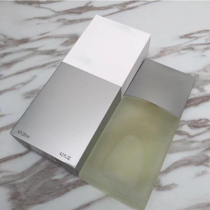 Men Perfume 1ssey M1yake Fresh Woody Fragrance & Deodorant Daily Necessay Eau De Toilette Spray 125ML Man Cologne
Men Perfume 1ssey M1yake Fresh Woody Fragrance & Deodorant Daily Necessay Eau De Toilette Spray 125ML Man Cologne