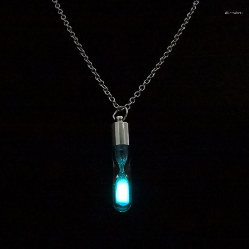 Women Men Glowing Luminous Sand Timer Pendant Glass Hourglass Bottle Necklace Ladies Decorations Couple Lovers Chains
Women Men Glowing Luminous Sand Timer Pendant Glass Hourglass Bottle Necklace Ladies Decorations Couple Lovers Chains
