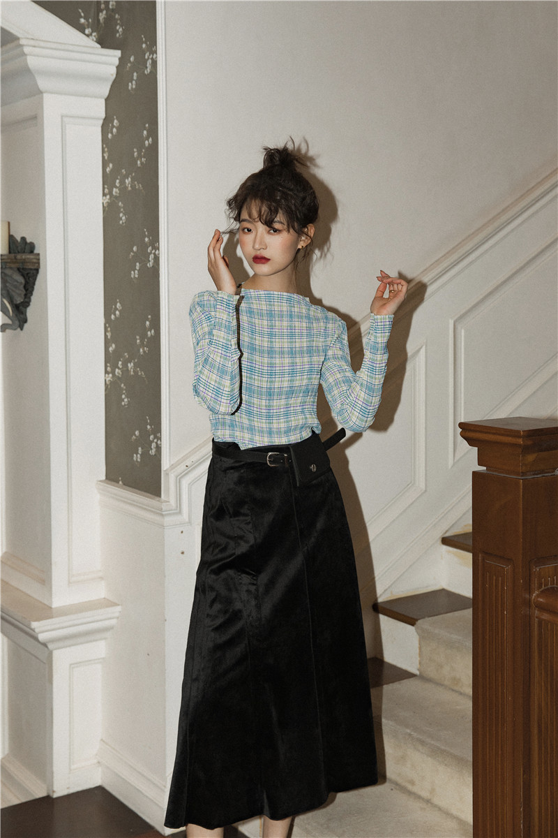 CHEERART Plaid T Shirt Women Permanent Pleat Vintage Long Sleeve Crop Top Tee Shirt Femme Underwear Clothes 210406
