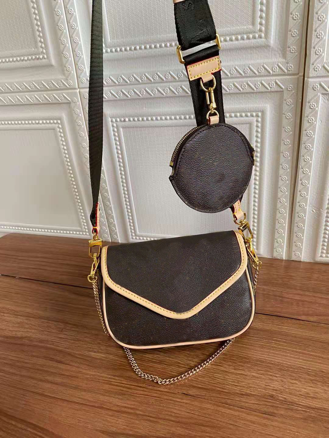 Designers Bag Handbag POCHETTE FELICIE Women Vintage 2pcs Shoulder Bags Original High Quality Luxurys Crossbody With Box, Customize
Designers Bag Handbag POCHETTE FELICIE Women Vintage 2pcs Shoulder Bags Original High Quality Luxurys Crossbody With Box, Customize