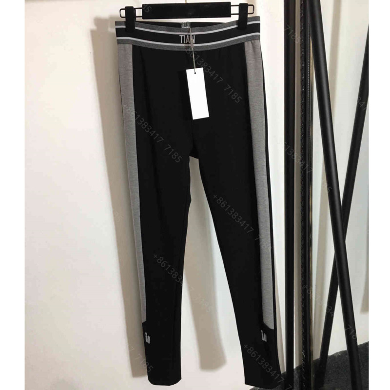 Brand Women Track Pants Slim Style Lady Casual Pant Trouse Shorts Bottoms Outwears High Waist Sport Capris With embroidery letters webbing clothes wholesale bag1, Not sold separately
Brand Women Track Pants Slim Style Lady Casual Pant Trouse Shorts Bottoms Outwears High Waist Sport Capris With embroidery letters webbing clothes wholesale bag1, Not sold separately