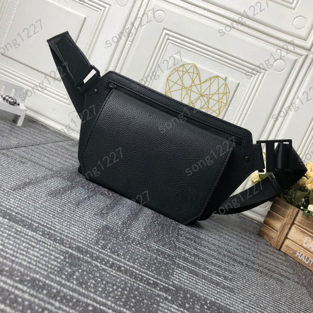 

L Luxurys Designers Bag 570 handbags 81 pockets Fashion Bags Fine grain calfskin shape minimalist design, Black logo