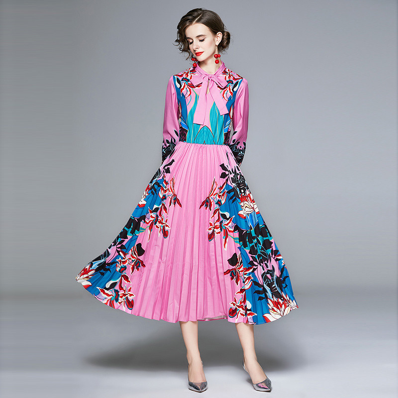 New Autumn Runway Floral Print Bow Tie Collar Maxi Shirt Dress Vintage Long Sleeve Elastic Waist Pink Female Long Pleated Dress, Black;gray 
New Autumn Runway Floral Print Bow Tie Collar Maxi Shirt Dress Vintage Long Sleeve Elastic Waist Pink Female Long Pleated Dress, Black;gray