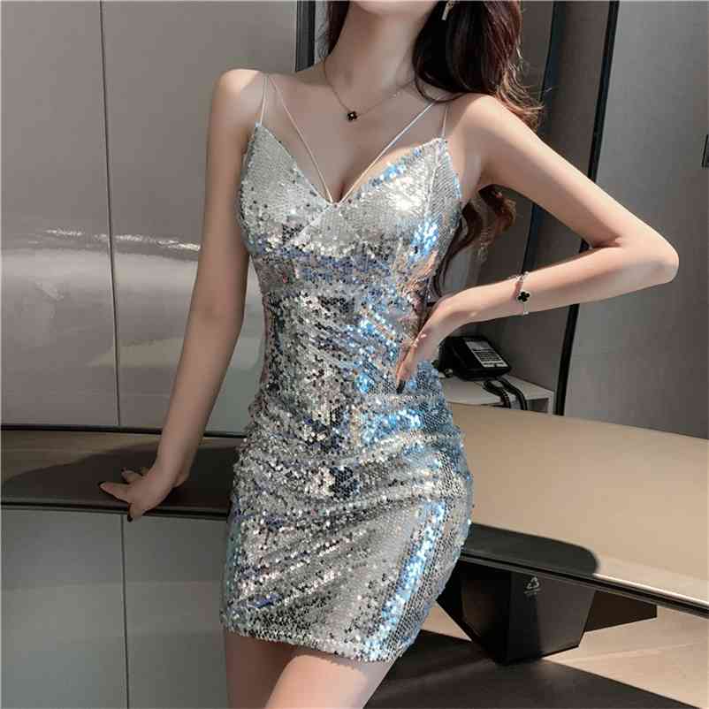 sexy glitter sequin nightclub low-chested slim sling strappy hip dress 210603, Black
sexy glitter sequin nightclub low-chested slim sling strappy hip dress 210603, Black
