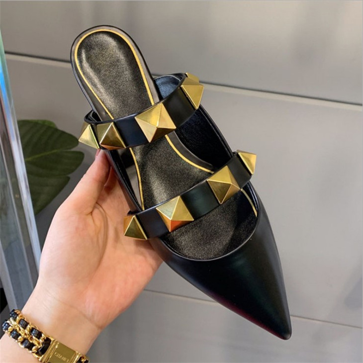 Fashion Spring fall and summer Women roman stud flat mule Slippers rock Rivet leather stuffies size 35-40, Black
Fashion Spring fall and summer Women roman stud flat mule Slippers rock Rivet leather stuffies size 35-40, Black
