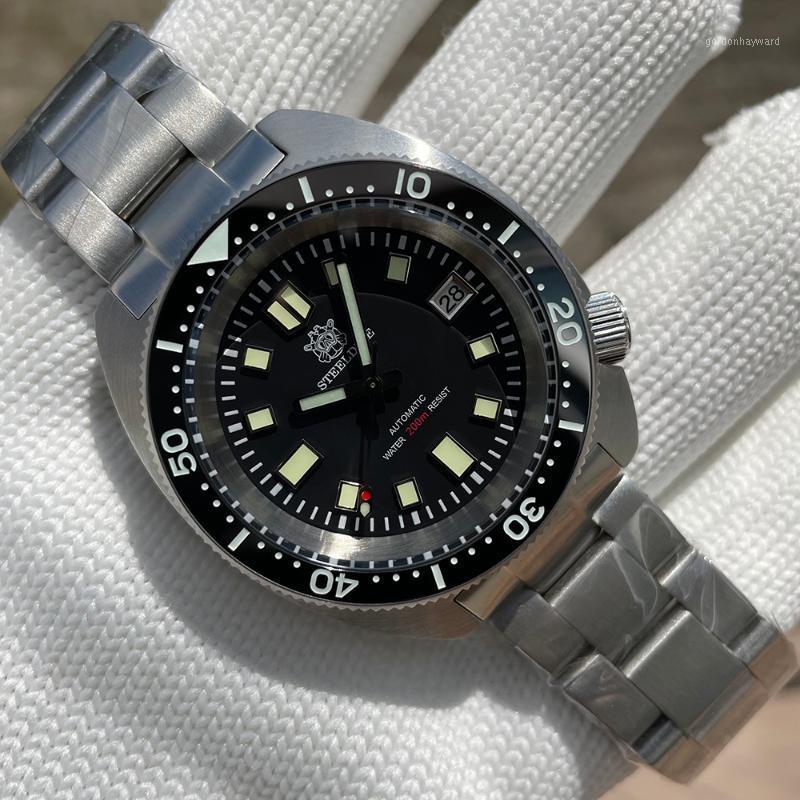 Wristwatches STEELDIVE Dive Watch Abalone NH35 Movement 42mm Stainless Steel Case 200m Waterproof Luminous Men's Mechanical Wristwatch, 3-steel-bracelet
Wristwatches STEELDIVE Dive Watch Abalone NH35 Movement 42mm Stainless Steel Case 200m Waterproof Luminous Men's Mechanical Wristwatch, 3-steel-bracelet