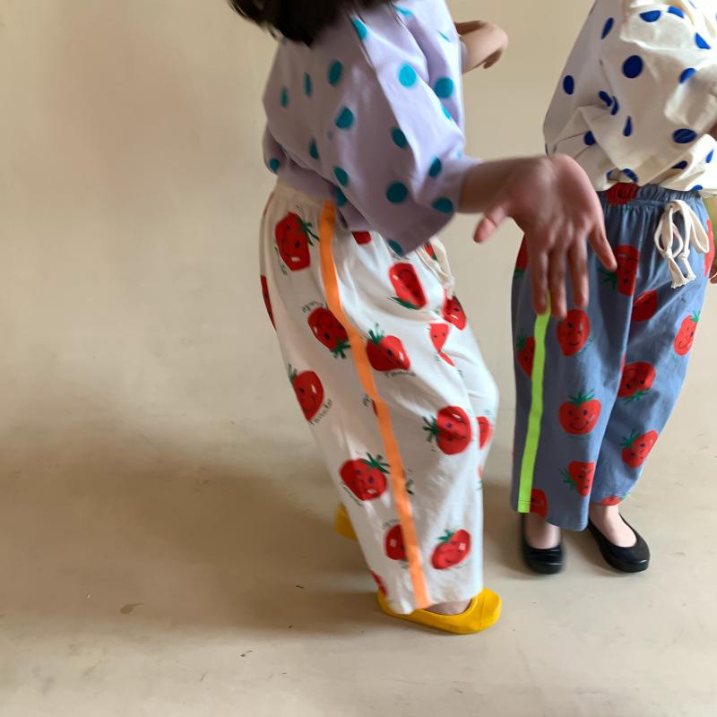 Trousers Summer Boys And Girls Cute Tomato Printing Thin Wide Leg Kids Cotton Cool Casual Pants 1-7Y, Beige
Trousers Summer Boys And Girls Cute Tomato Printing Thin Wide Leg Kids Cotton Cool Casual Pants 1-7Y, Beige