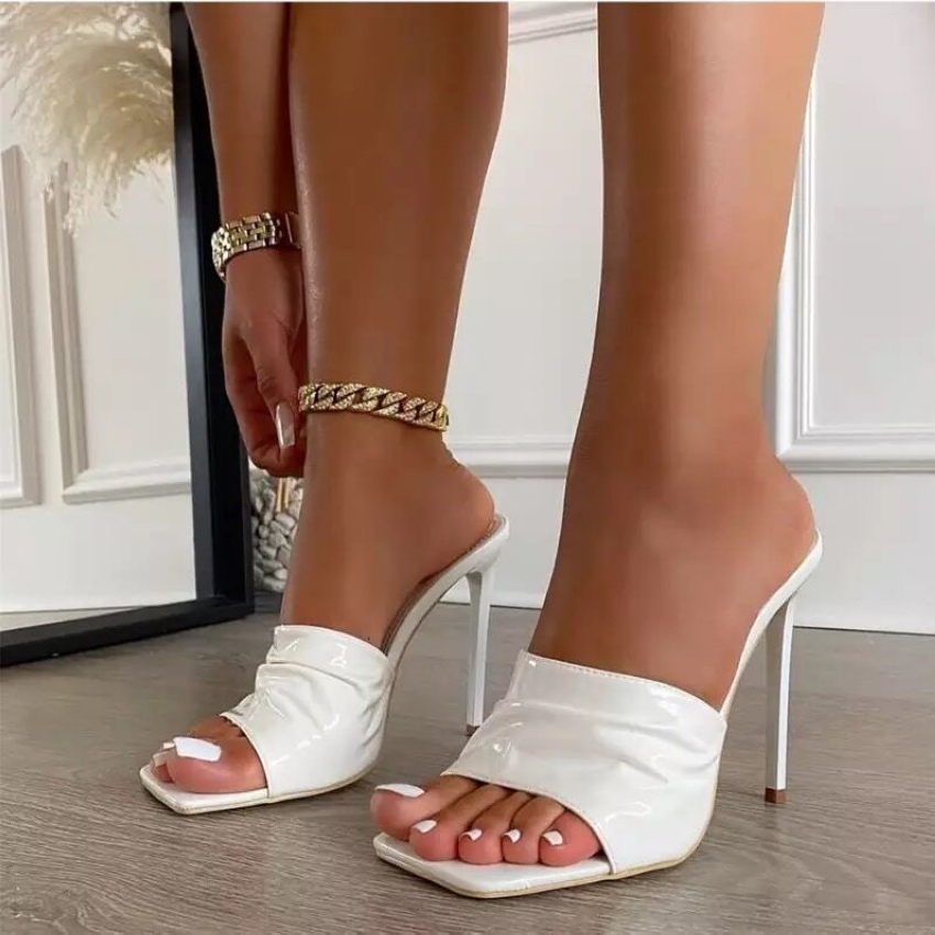 Summer Women Sandals style Square Toe Ladies Heel Mules Sexy Thin High Heels Sandals Slippers Female Fashion Woman Shoes, Black
Summer Women Sandals style Square Toe Ladies Heel Mules Sexy Thin High Heels Sandals Slippers Female Fashion Woman Shoes, Black