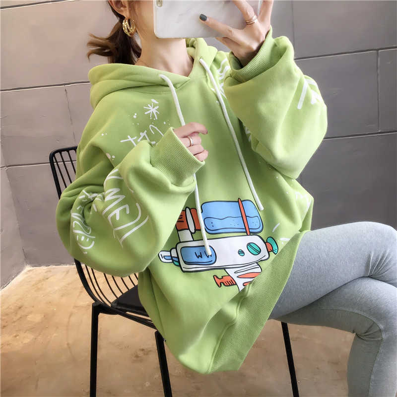 Harajuku Cartoons Printed Graphics Oversized Hoodies Women Winter Autumn Fleece Hooded Sweatshirt Cute Pockets Pullover Tops 210910