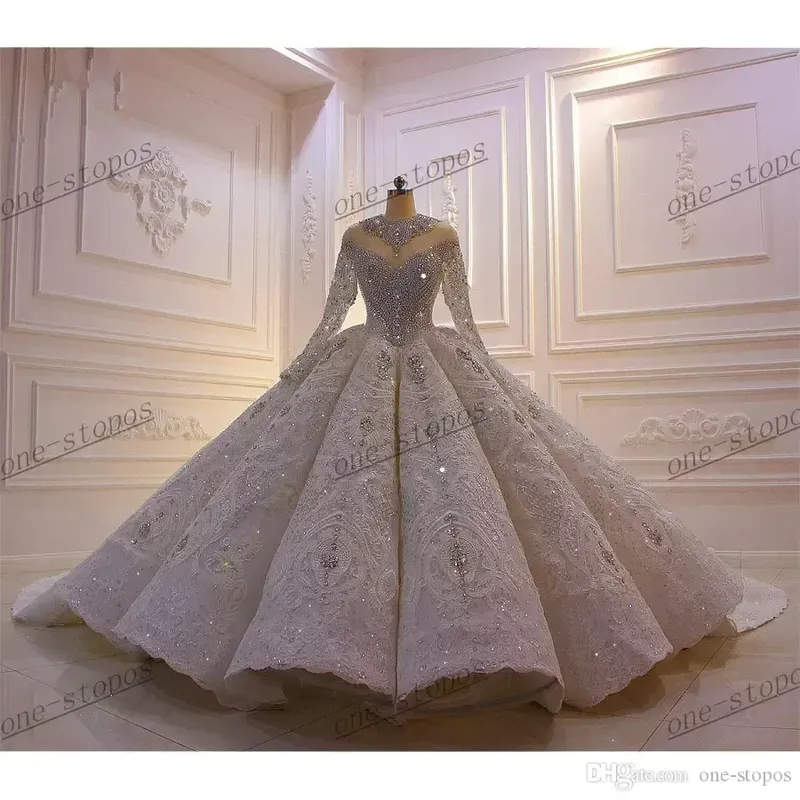 Long Sleeves Ball Wedding Dresses Real Pictures Saudi Arabian Dubai Plus Size Bridal Gown Cathedral Train