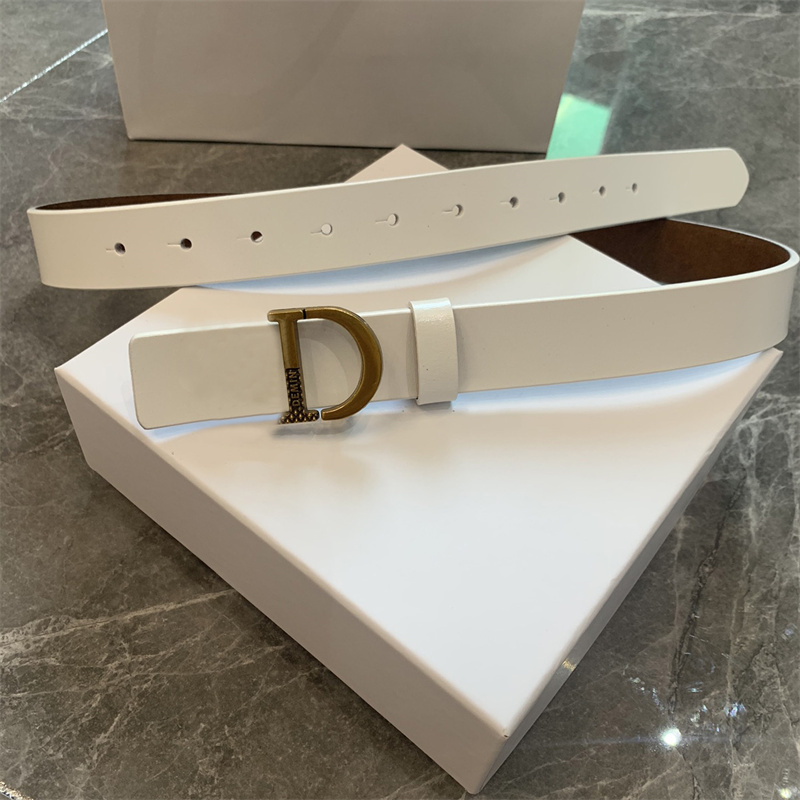 Fashion Belt Luxury Designer Genuine Leather Mens Designers Belts Womens Ceintures Gürtel Waistband Cintura Letter D Buckle High Quality, As pics
Fashion Belt Luxury Designer Genuine Leather Mens Designers Belts Womens Ceintures Gürtel Waistband Cintura Letter D Buckle High Quality, As pics