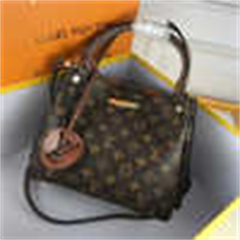 designer luxury nf0j m43592 handbag lady shoulder bag european and american handbags iconic handles shoulder bags totes cross brand body
designer luxury nf0j m43592 handbag lady shoulder bag european and american handbags iconic handles shoulder bags totes cross brand body