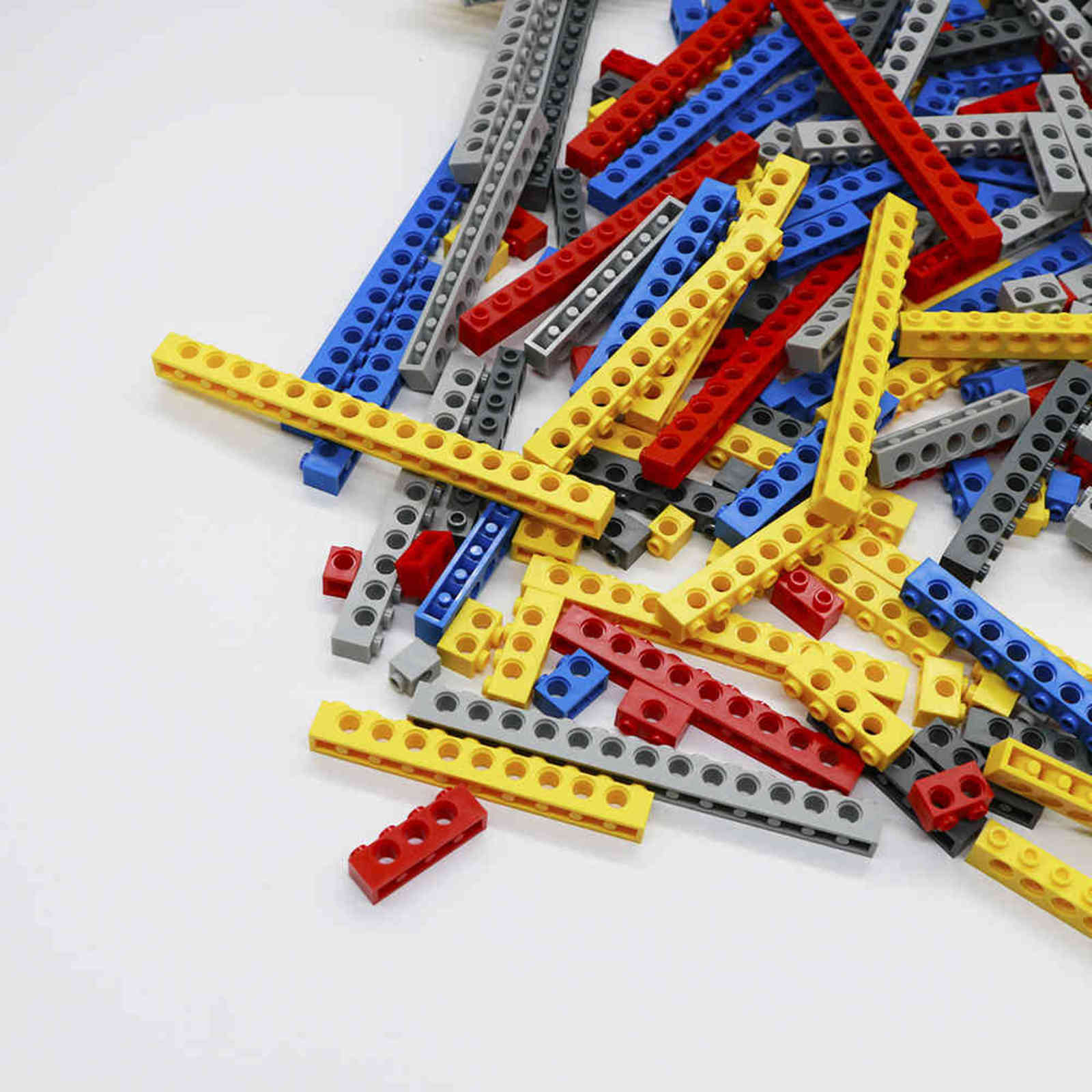 Legoes Technic Parts with Holes Pieces Building Blocks 1X16 1x14 1x12 1x10 1x8 1x6 1x4 1x2 1x1Studded Beams Bulk MOC Bricks Toys
Legoes Technic Parts with Holes Pieces Building Blocks 1X16 1x14 1x12 1x10 1x8 1x6 1x4 1x2 1x1Studded Beams Bulk MOC Bricks Toys