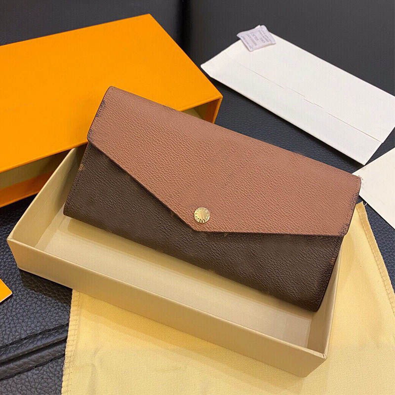 Women Luxurys designer bags 2021 Zoe Sarah Card Holder the tote bag Fashion Key Puch Coin handbag wallet Long Mini Clutch Reverse Giant holder Classic purse, Colour 1
Women Luxurys designer bags 2021 Zoe Sarah Card Holder the tote bag Fashion Key Puch Coin handbag wallet Long Mini Clutch Reverse Giant holder Classic purse, Colour 1