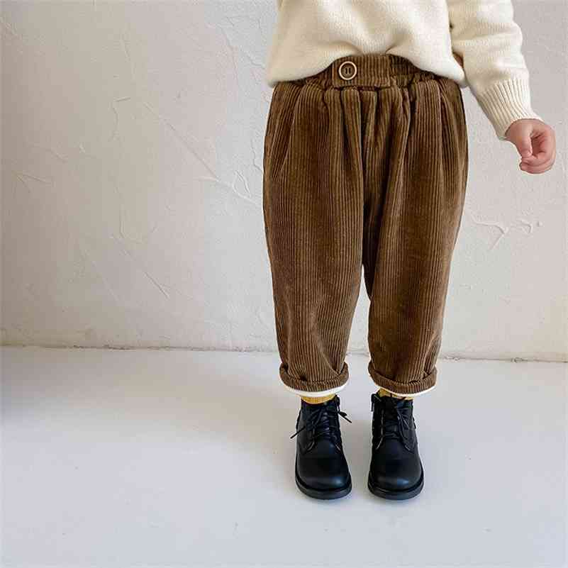 Winter boys and girls thicken warm corduroy casual trousers kids 3 colors thick lining pants 210708, Black skirt
Winter boys and girls thicken warm corduroy casual trousers kids 3 colors thick lining pants 210708, Black skirt