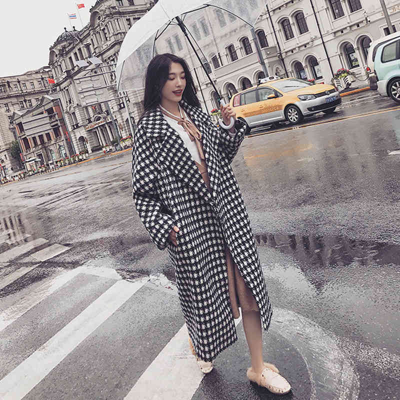 Women Casual Wool Blend Trench Coat Winter Warm Plaid Vintage Woolen Coat Oversize Loose Outwear Jacket 210414
