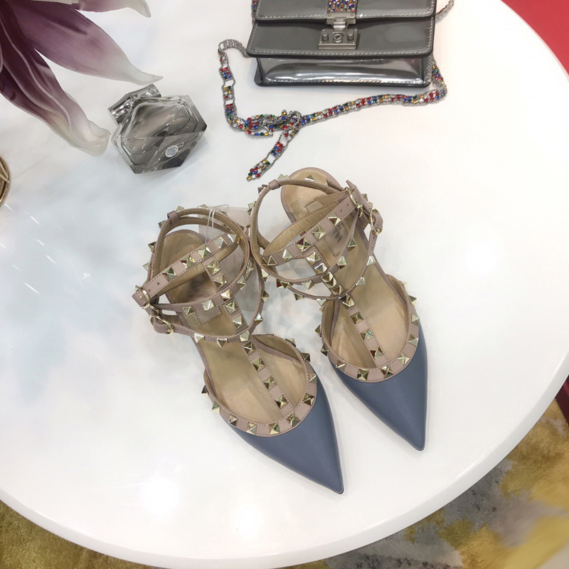 2021 Good Quality Fashion Women Luxurys Designers Shoes Designer Sandals Womens Luxury High Heels Sandal Dress Shoess With Box Size 35-41 -H458, Lavender
2021 Good Quality Fashion Women Luxurys Designers Shoes Designer Sandals Womens Luxury High Heels Sandal Dress Shoess With Box Size 35-41 -H458, Lavender