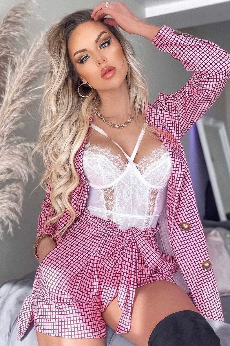 Pink Plaid Celebrity Women Blazer Pants Suits Summer Short Sexy Lady Formal Party Prom Red Carpet Outfit Coat(Jacket+Pants)