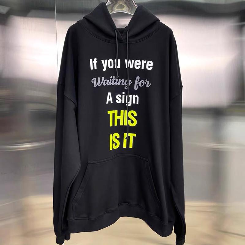 Men's Hoodies & Sweatshirts 1:1 High Quality Heavy Fabric VETEMENT Men Women Fashion Winter Embroidery Logo With Tag Hooded Pullover, Black
Men's Hoodies & Sweatshirts 1:1 High Quality Heavy Fabric VETEMENT Men Women Fashion Winter Embroidery Logo With Tag Hooded Pullover, Black