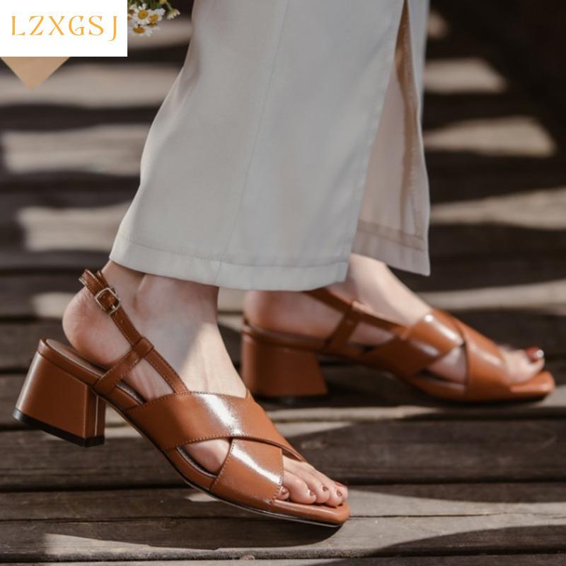 Retro Brown Leather Sandals Fashion Women Shoes Elegant Thick Heel Ankle Strap Modern Female Office Party, Black
Retro Brown Leather Sandals Fashion Women Shoes Elegant Thick Heel Ankle Strap Modern Female Office Party, Black