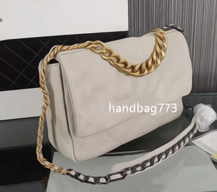 Serial Number luxury designer handbag famous women 19 flap bags gold chain shoulder purse female crossbody envelope wallet clutch wholesale
Serial Number luxury designer handbag famous women 19 flap bags gold chain shoulder purse female crossbody envelope wallet clutch wholesale