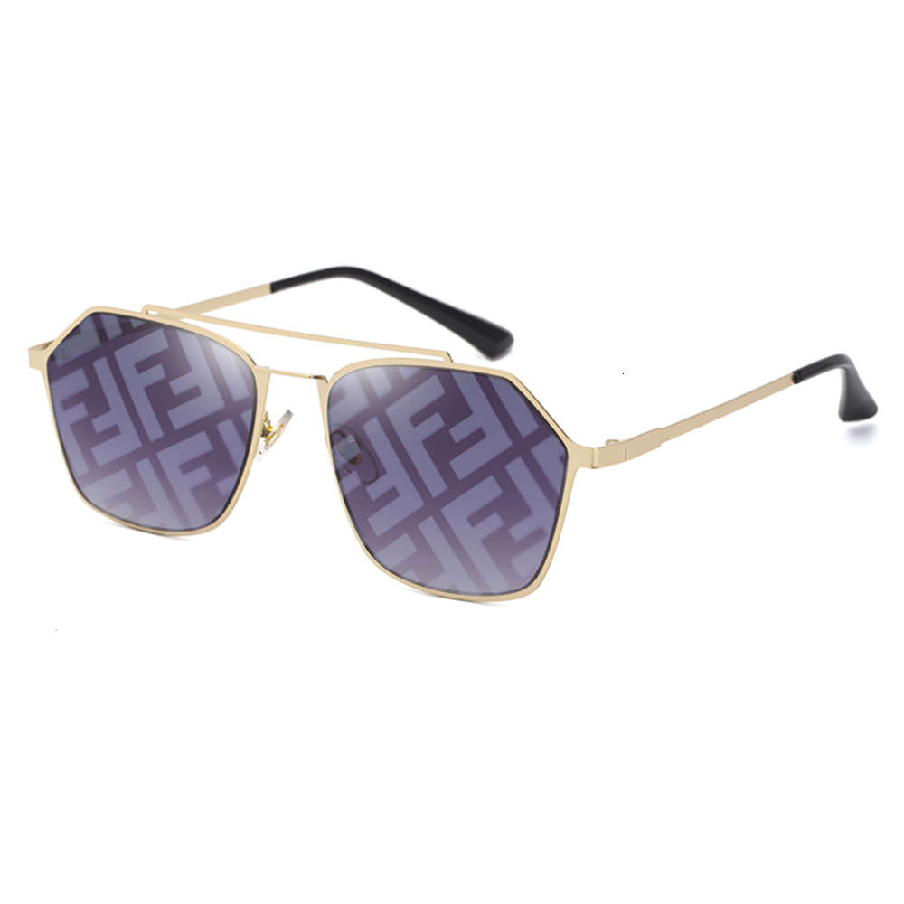 New metal square sunglass fashion FF word color film sunglass for men and women 2021, White;black
New metal square sunglass fashion FF word color film sunglass for men and women 2021, White;black