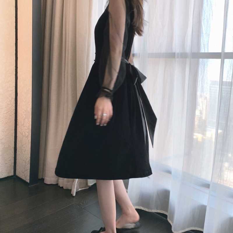 Yedinas Women Elegant Gothic Black Dress Long Lantern Mesh Sleeve Sexy V-neck Party Dresses Ladies Vestidos Mujer Autumn Spring 210527