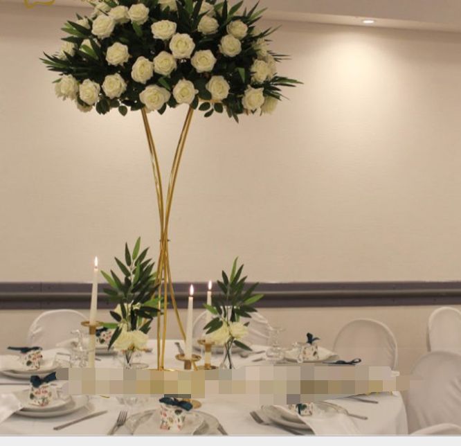 2021 High Quality Latest Tall Center Pieces Wedding Table Centerpieces Decoration Flower Stand Decorative Gold Vases for Marriage