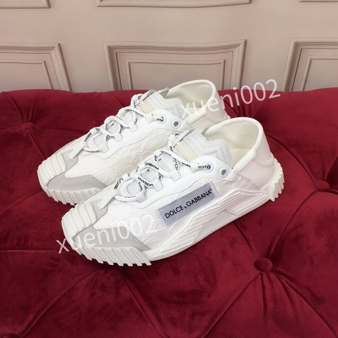 2021 top fashion Studded boots Triple White Shoes Mens women Casual Sneakers Cow Leather Trainers sport 35-41, 29
2021 top fashion Studded boots Triple White Shoes Mens women Casual Sneakers Cow Leather Trainers sport 35-41, 29