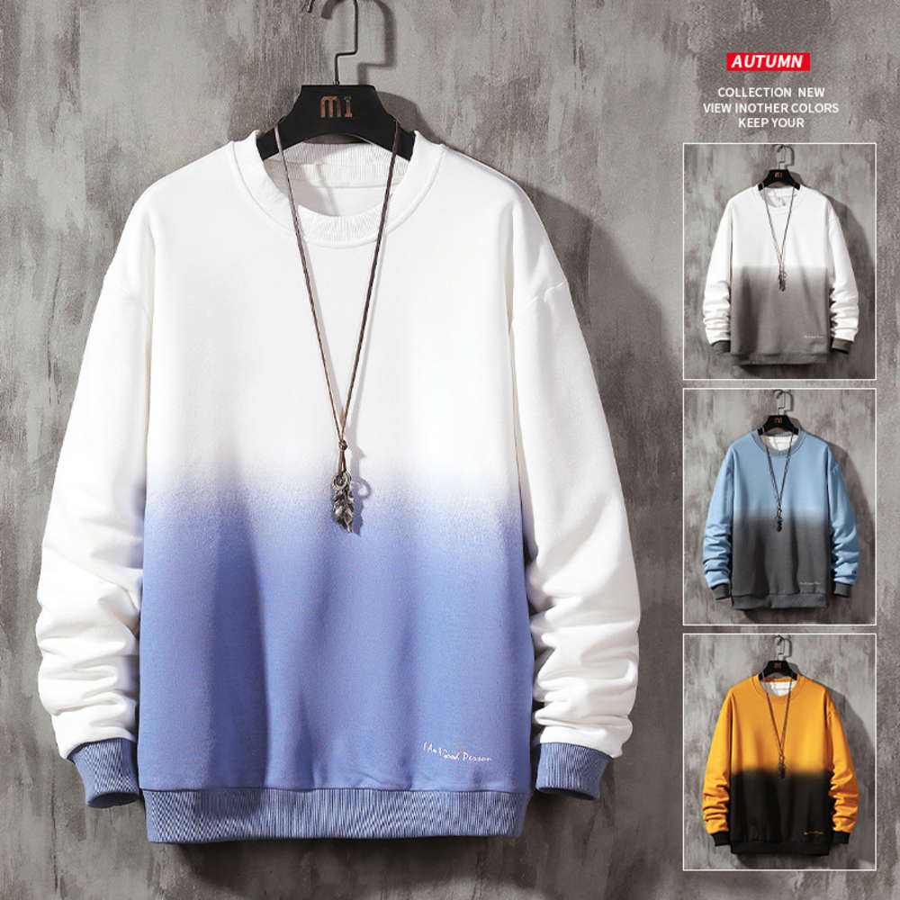 Sweater Men's long sleeve round neck long sleeve gradient Korean fashion leisure sports, Black
Sweater Men's long sleeve round neck long sleeve gradient Korean fashion leisure sports, Black