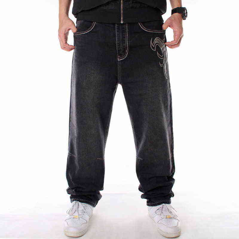 Men Street Dance Hiphop Jeans Fashion Embroidery Black Loose Board Denim Pants Overall Male Rap Hip Hop Jeans Plus Size 30-46 211120