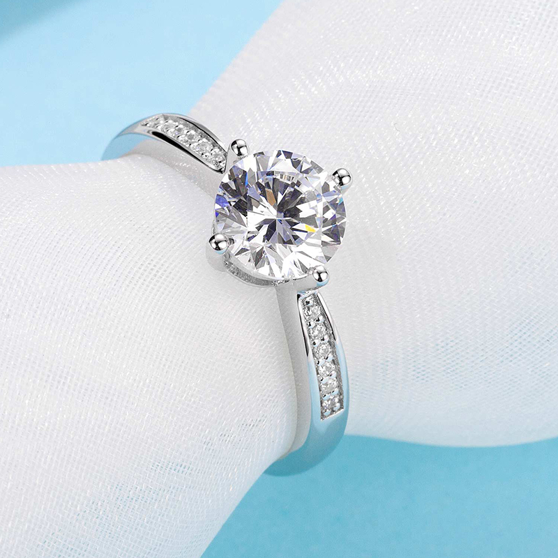 Gorgeous 925 silver ring heart shape hollowed out Moissanite Engagement Anniversary
Gorgeous 925 silver ring heart shape hollowed out Moissanite Engagement Anniversary