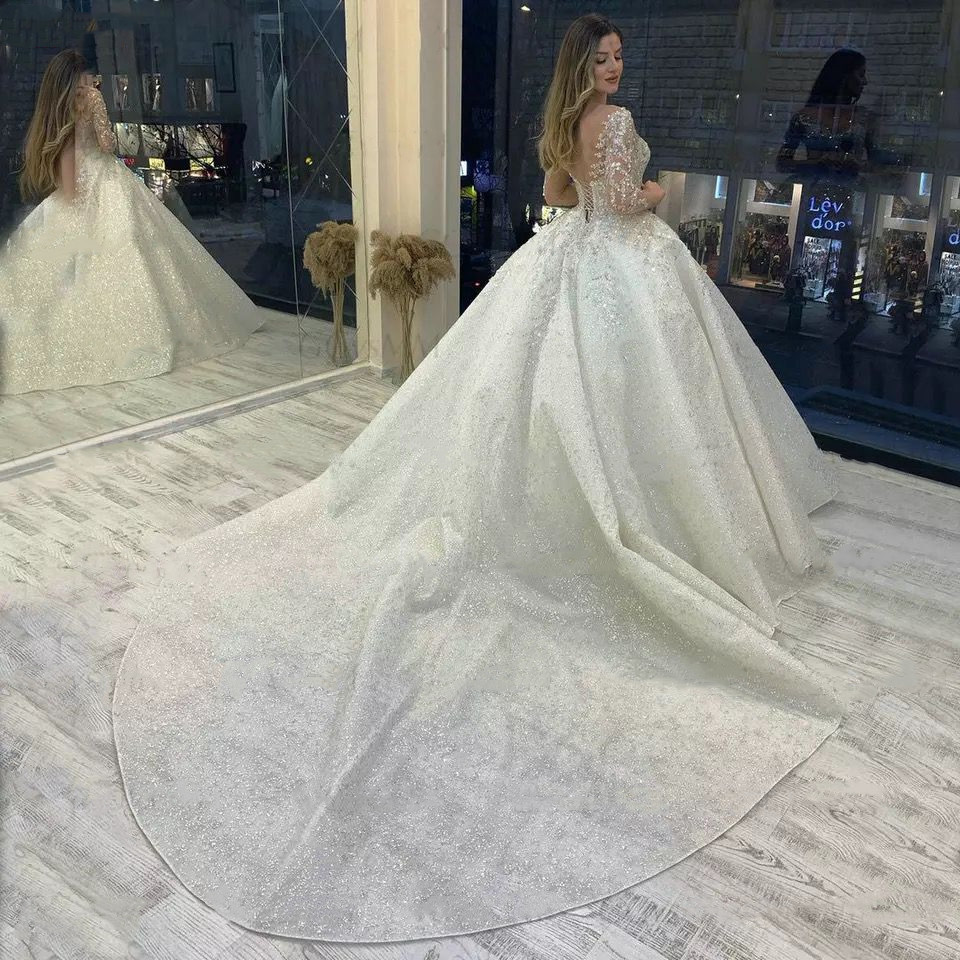 Glitter Sequins Long Sleeve Wedding Dress Crystals Beaded Luxury Ball Gown Wedding Gowns V-Neck Chapel Bridal Dresses Custom Made Robe De Mariee