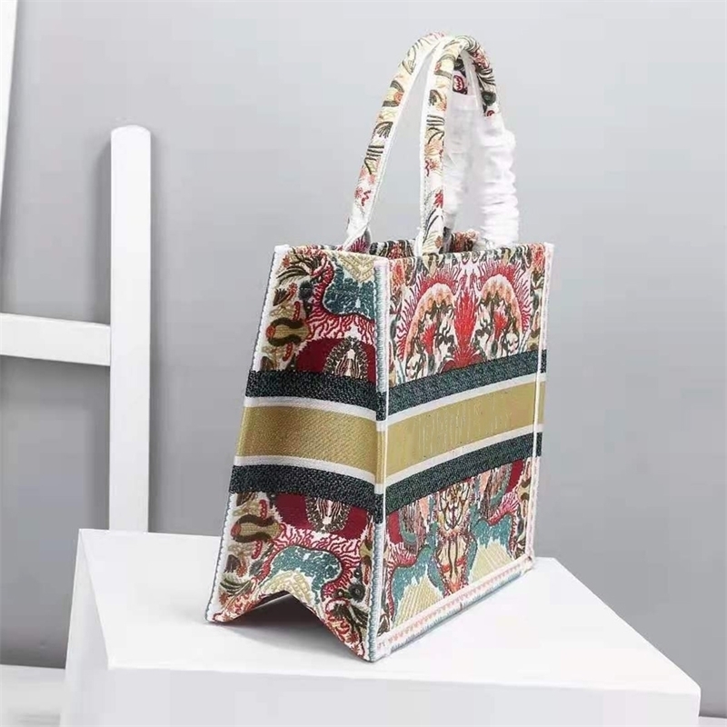 Luxury designer Crossbody Shoulder Backpack Handbags Tote bag Bags Handbags Wallet Purse Brand Canvas bagss Embroidery Shopper Factory Store
Luxury designer Crossbody Shoulder Backpack Handbags Tote bag Bags Handbags Wallet Purse Brand Canvas bagss Embroidery Shopper Factory Store