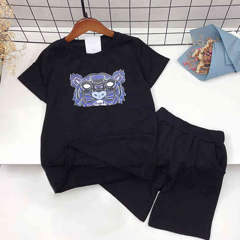 designer baby kids clothing2021 Summer Short Sleeve T-Shirt fashion boys and girls half sleeve T-shirt short T children's roun, Black
designer baby kids clothing2021 Summer Short Sleeve T-Shirt fashion boys and girls half sleeve T-shirt short T children's roun, Black