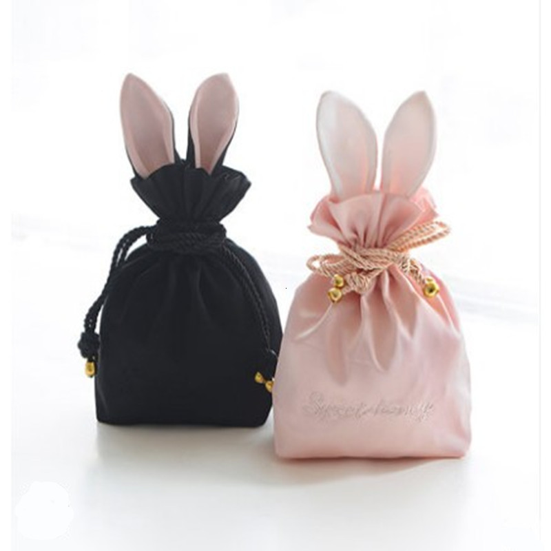Portable and Lovely Silk Ear Strap Bag Hair Ball Cute Rabbit Cosmetic Jewelry Storage Bag, Black
Portable and Lovely Silk Ear Strap Bag Hair Ball Cute Rabbit Cosmetic Jewelry Storage Bag, Black